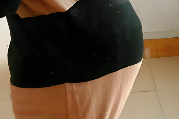 孕期肚子尖凸暗示怀男宝