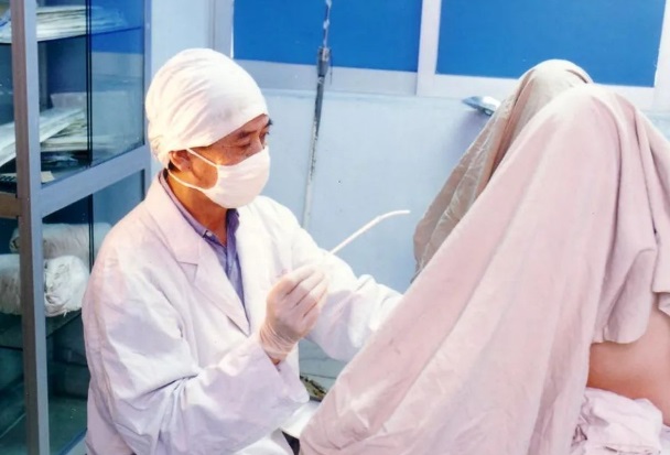 27岁1代试管最多移植2个胚胎