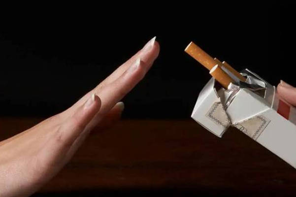 为保证供精人工授精成功率，女方是否需要提前戒烟一个月