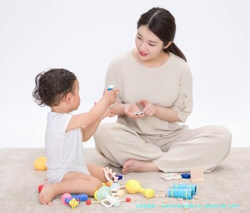 高龄女性做试管婴儿生二胎的利与弊-从两个方向分析靠谱吗