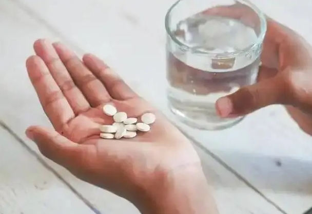 试管前女方查出空腹血糖偏高可以吃降糖药吗？