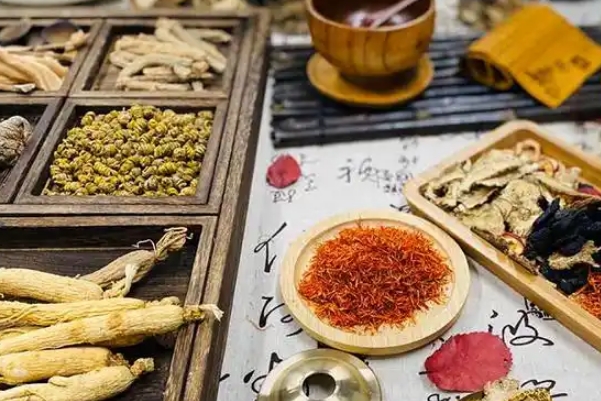 喝中药调理可以提高受孕几率