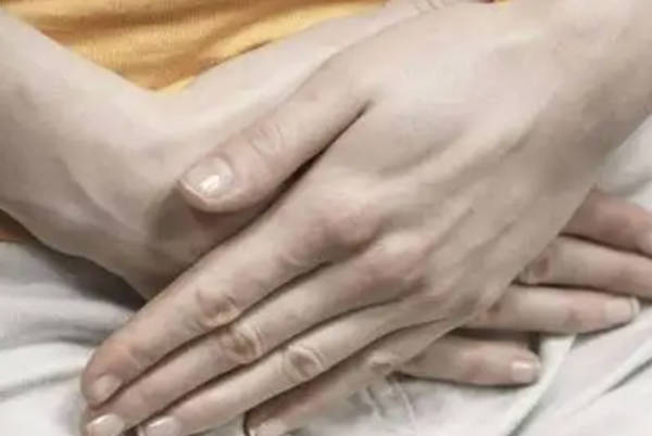 怀孕后白带发黄和生男孩没有关系