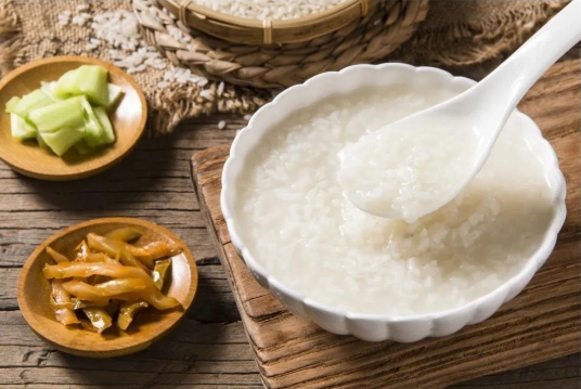 剖腹产后饮食要清淡