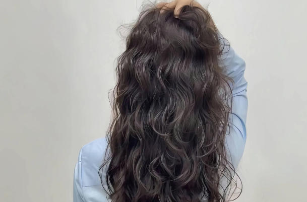 备孕期间建议少烫发