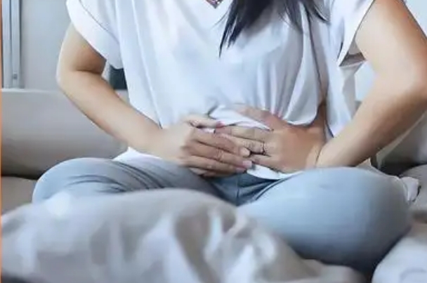 女性早衰容易脱发