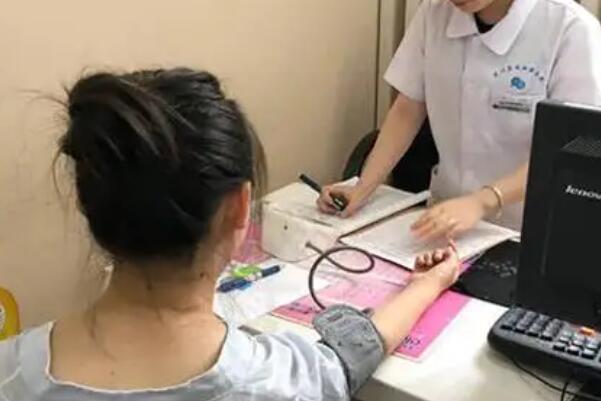 amh检查可评估卵巢功能