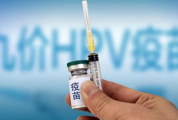男朋友可以帮忙在微信小程序上给自己抢hpv九价疫苗吗？