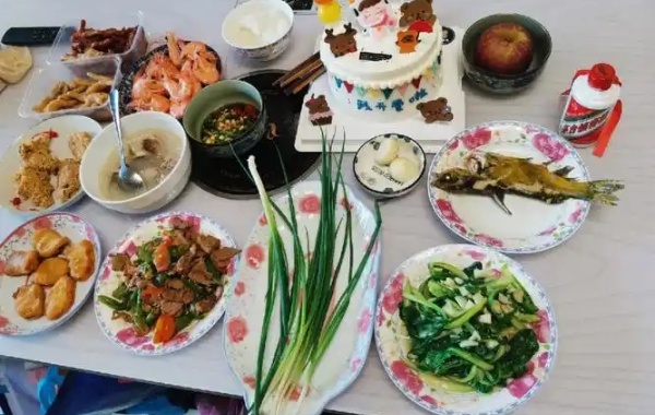 口诀内容多是寄托着对宝宝美好的祝愿