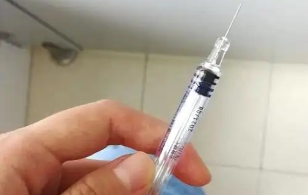 一代试管打达必佳降调后成功的标准是什么？