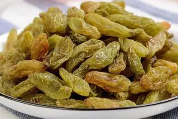 子宫内膜薄可以吃葡萄干