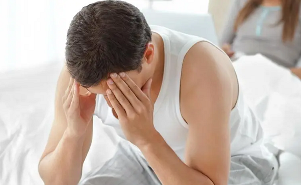 男性不孕不育的10个明显征兆分享，射精量少为表现之一