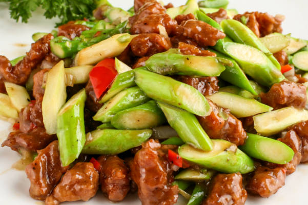 芦笋牛肉可补充身体所需营养