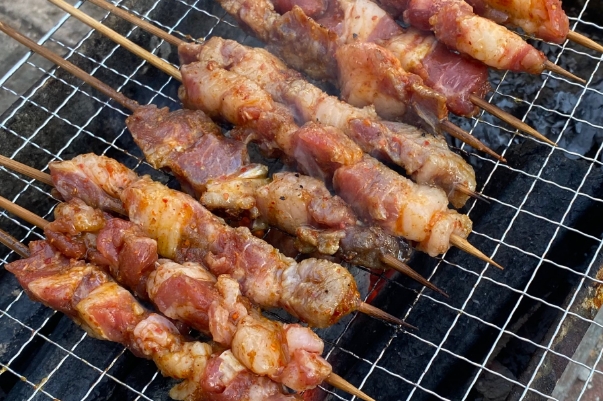 备孕期间能不能吃烧烤，热性食物建议少吃