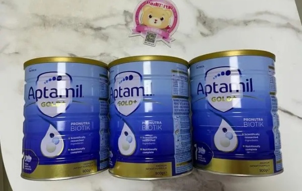 2个月宝宝选爱他美奶粉哪个版本最好消化呢？