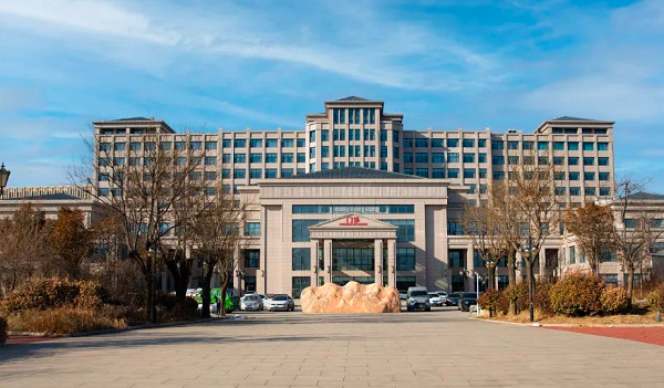 河北医科大学第二医院规模较大