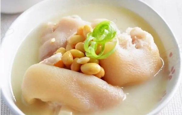 多吃高蛋白富含维生素的食物