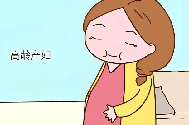 女人四十多岁还能去公立医院做试管婴儿吗？