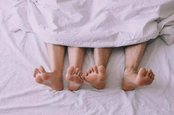同房后怀男孩最早感觉是嗜睡吗？