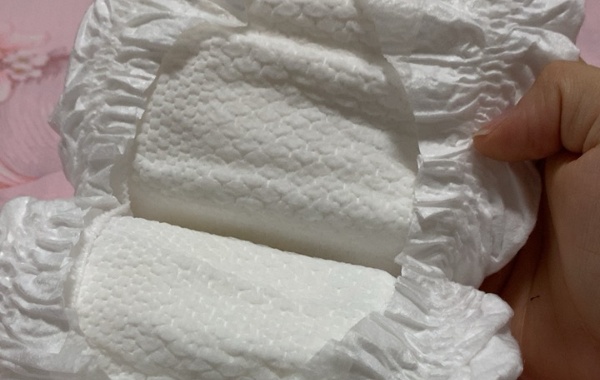 u版是花王纸尿裤中比较受欢迎的版本
