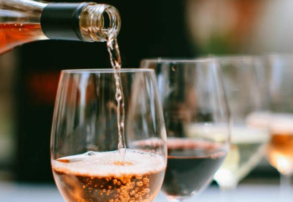 备孕期间不建议喝酒