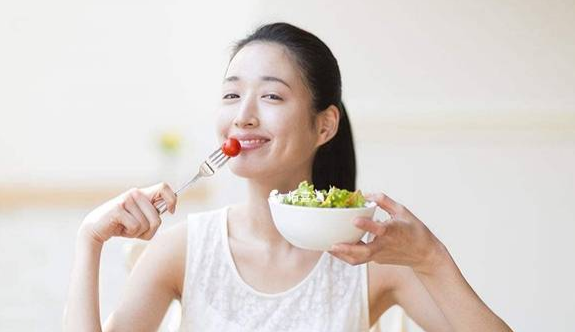 吃碱性食物和生儿子没有直接关系