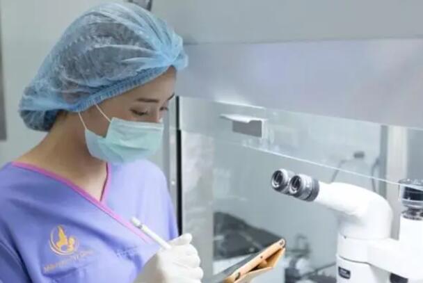 北医三院生殖中心做试管定方案是选王颖还是迟洪滨？