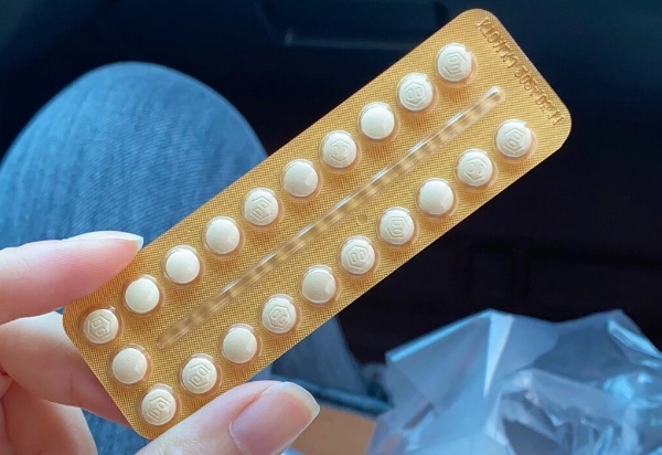 网传女性长期服用优思明后可能伤到肝了是真的吗?