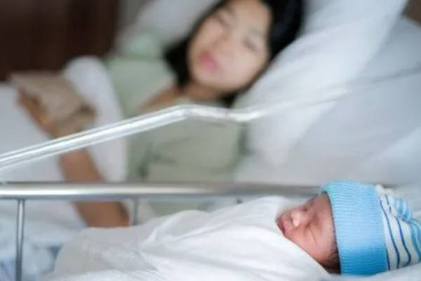 试管婴儿寿命短是不是真的进来瞧，权威生殖专家告知真相