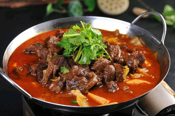 红烩牛肉汤是格鲁吉亚的家常菜
