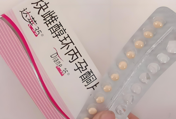 多囊女性做试管吃达英到第十八天后让返院的原因是什么？