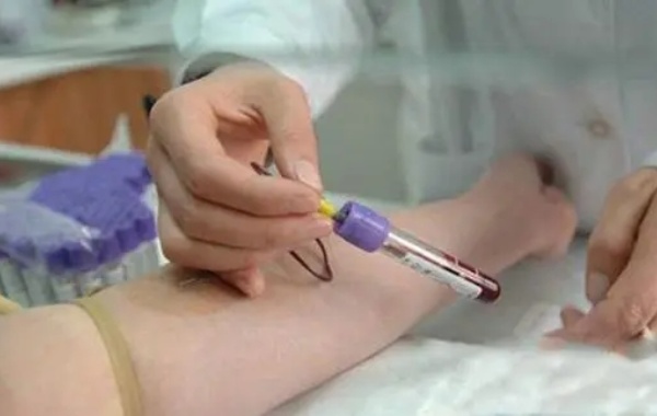 网传怀孕50多天去香港基因检测查男宝女宝的方法准吗？