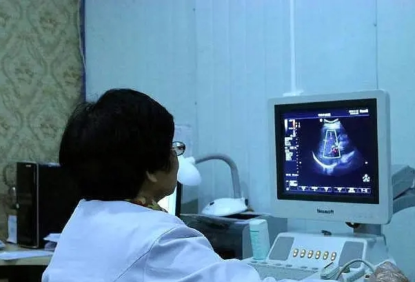孕6个月做b超是女孩最后却生了男孩，这是有可能的吗？
