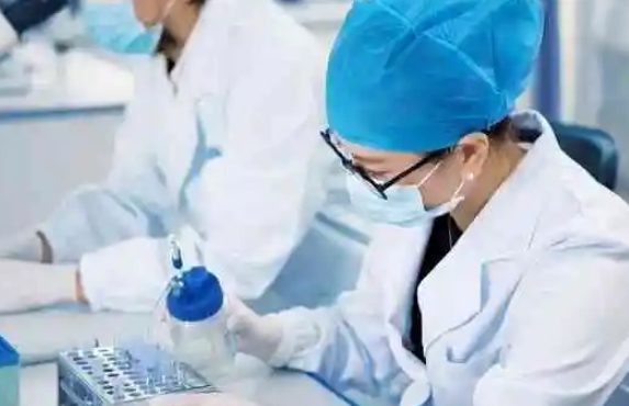 去俄罗斯试管可以找中介