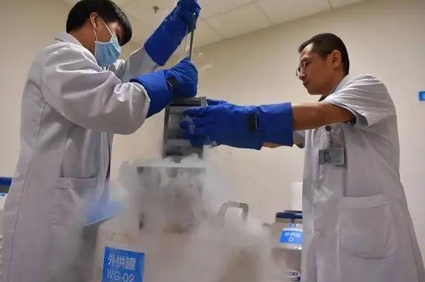 公立医院精子库申请精子的价格！正规医院申请精子有什么条件