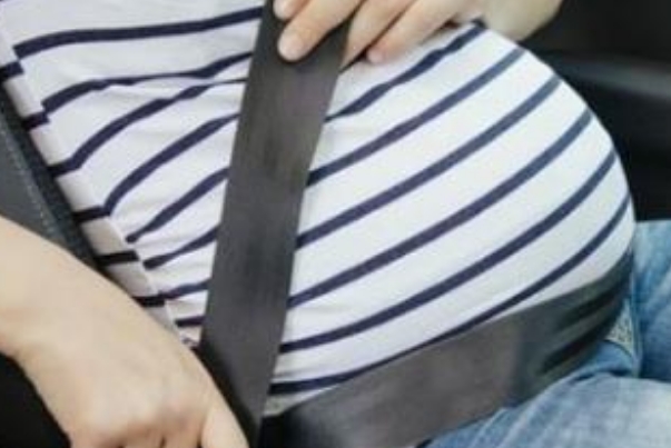 孕晚期不建议孕妇坐长途车