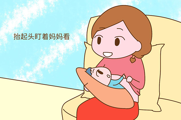 认母后宝宝眼睛会盯着妈妈看